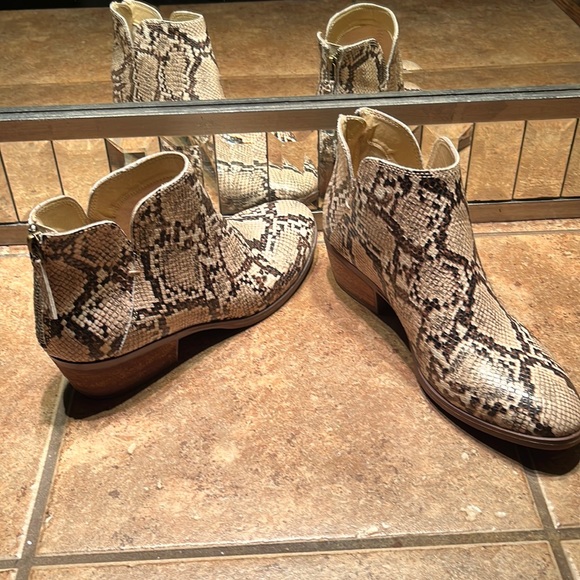 Michael Shannon Shoes - NWOT Faux Snake Skin Booties